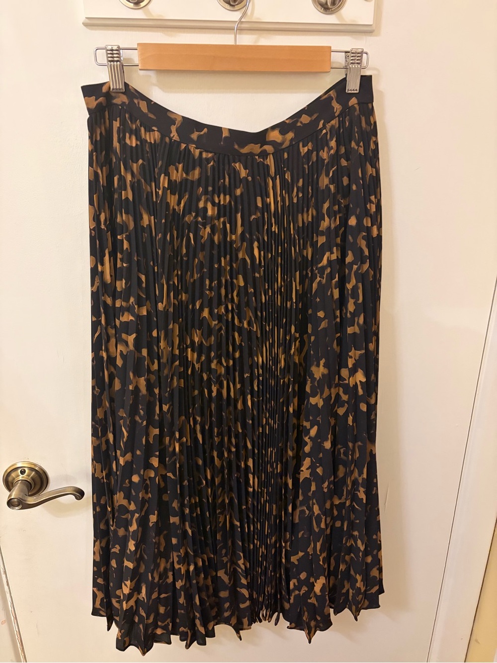 Theory Black and Brown Pleated Midi Skirt